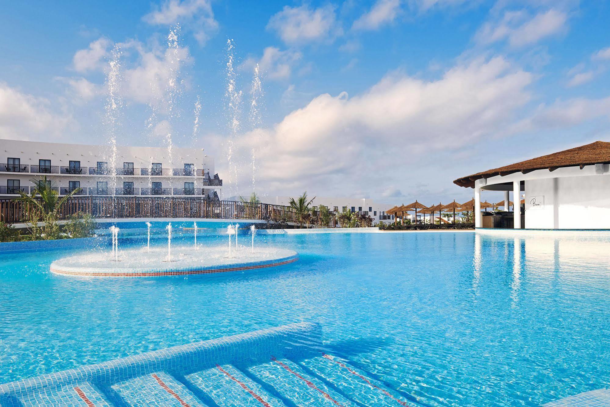 Melia Dunas Beach Resort & Spa Santa Maria Esterno foto